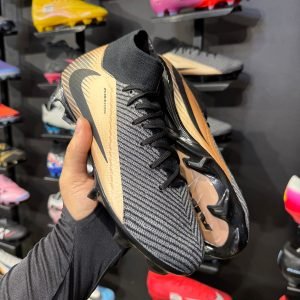 MERCURIAL SUPERFLY 10 ”TRAVIS SCOTT” EDITION