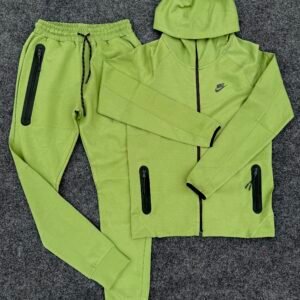 NIKE TECH FLEECE PISTACHIO SUIT