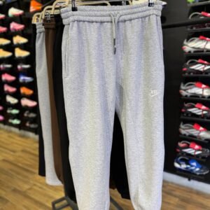 NIKE SWEATPANTS