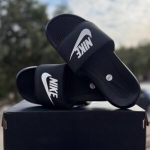 NIKE TECH BLACK x WHITE SLIPPER